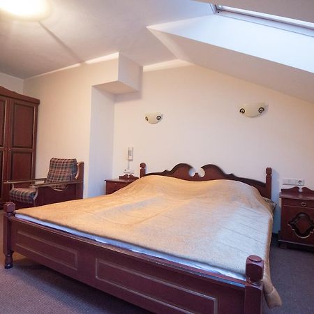 Guest House Lotus Паланга Екстериор снимка